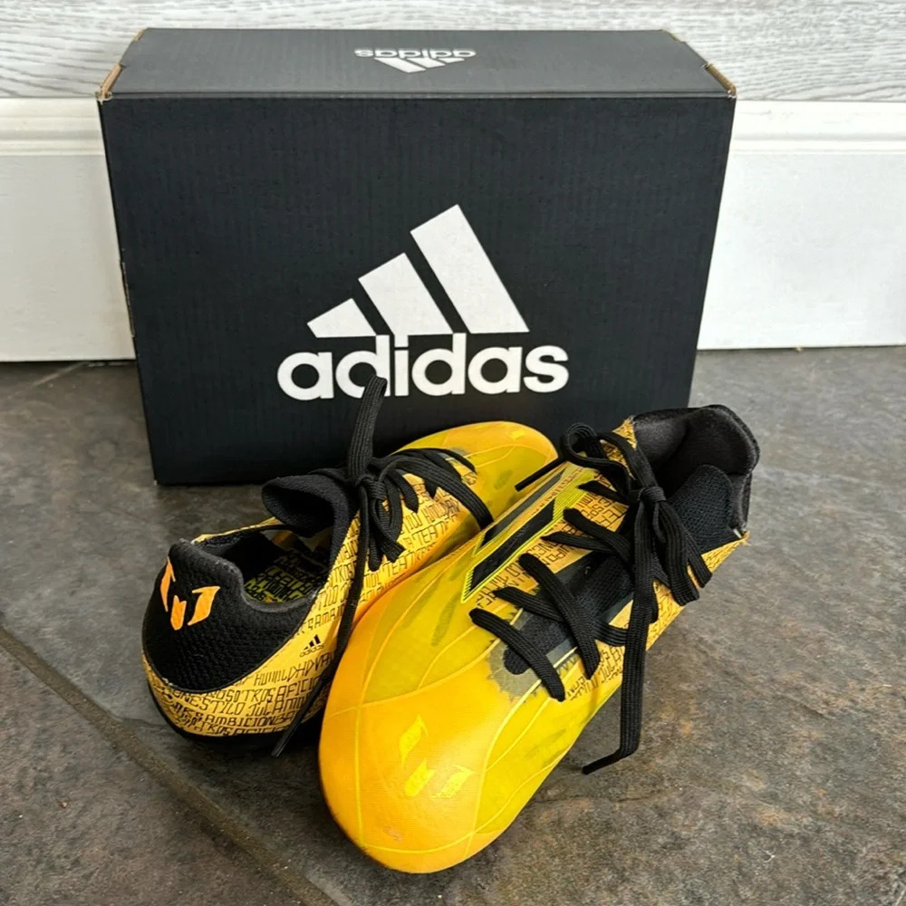 adidas Kids Yellow and Black Soccer Cleats